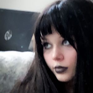 Meet your Posher, Annica